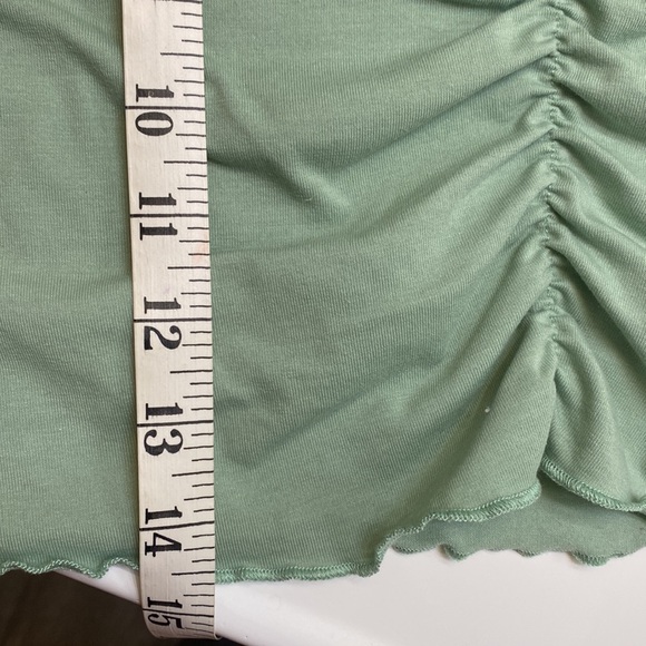 SHEIN Mint green lettuce trim crop top - Picture 4 of 5